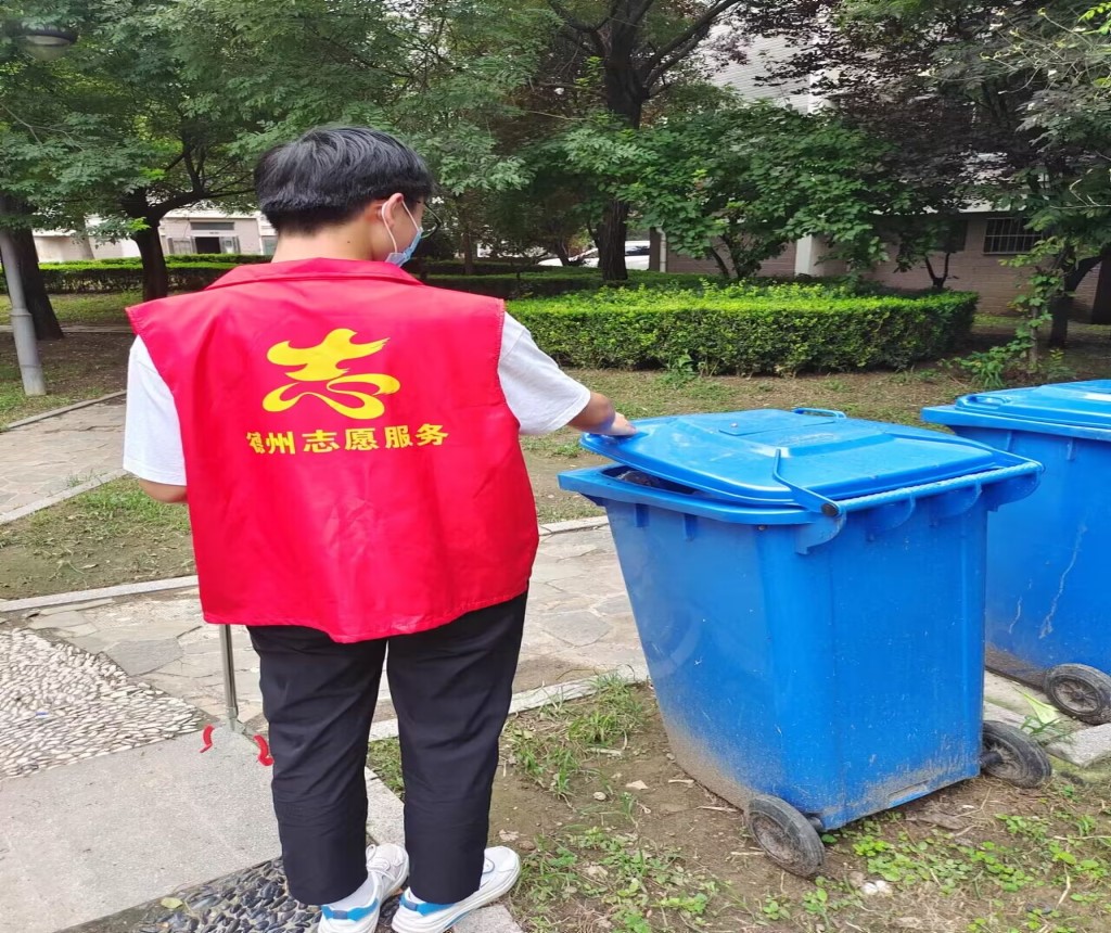 许宁生活照